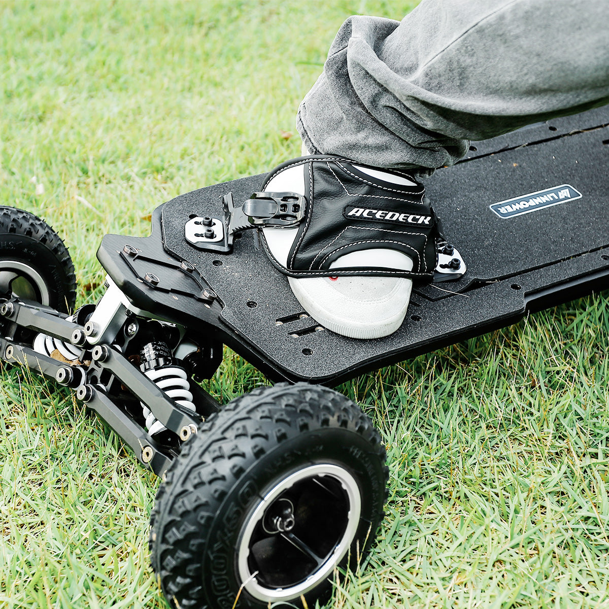 Skateboard Bindings
